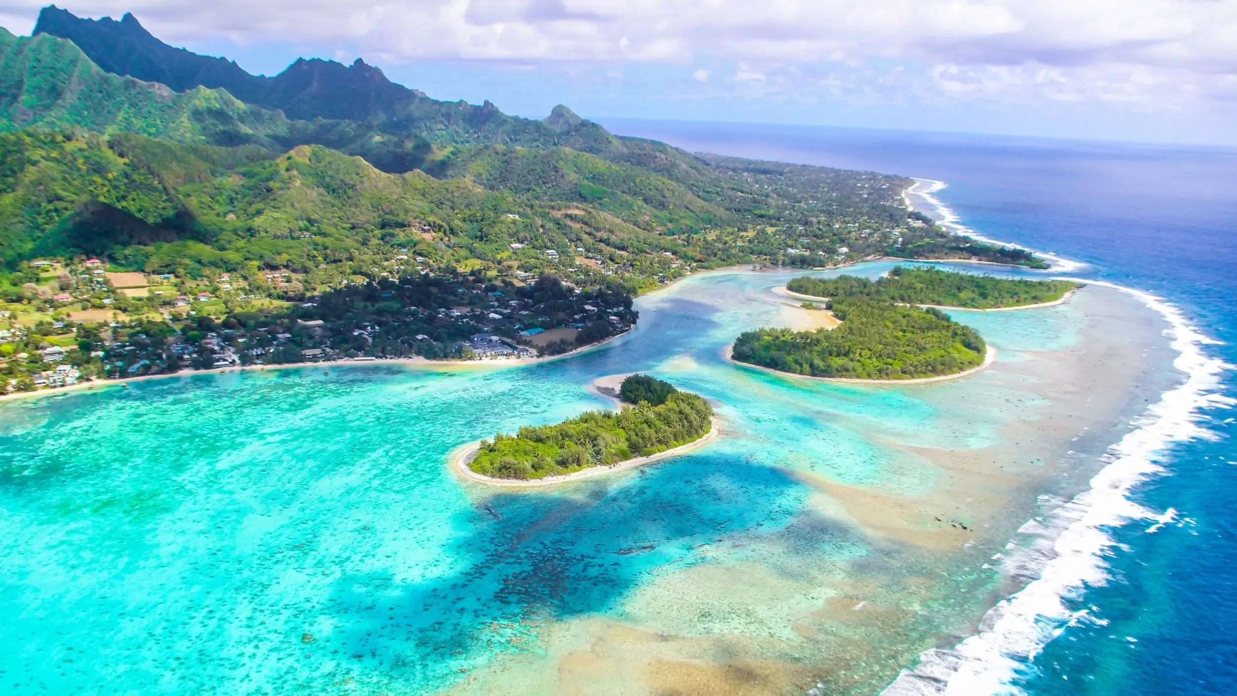 Aerial view of Muri Lagoon, Rarotonga. Image credit: stock.adobe.com